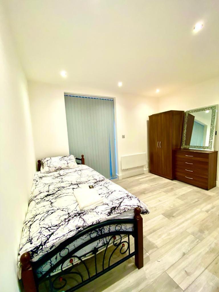 Appartamento One Bedroom On Ground Floor In With Car Park